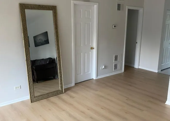 Holiday home Cozy Near Six Flags And Base *